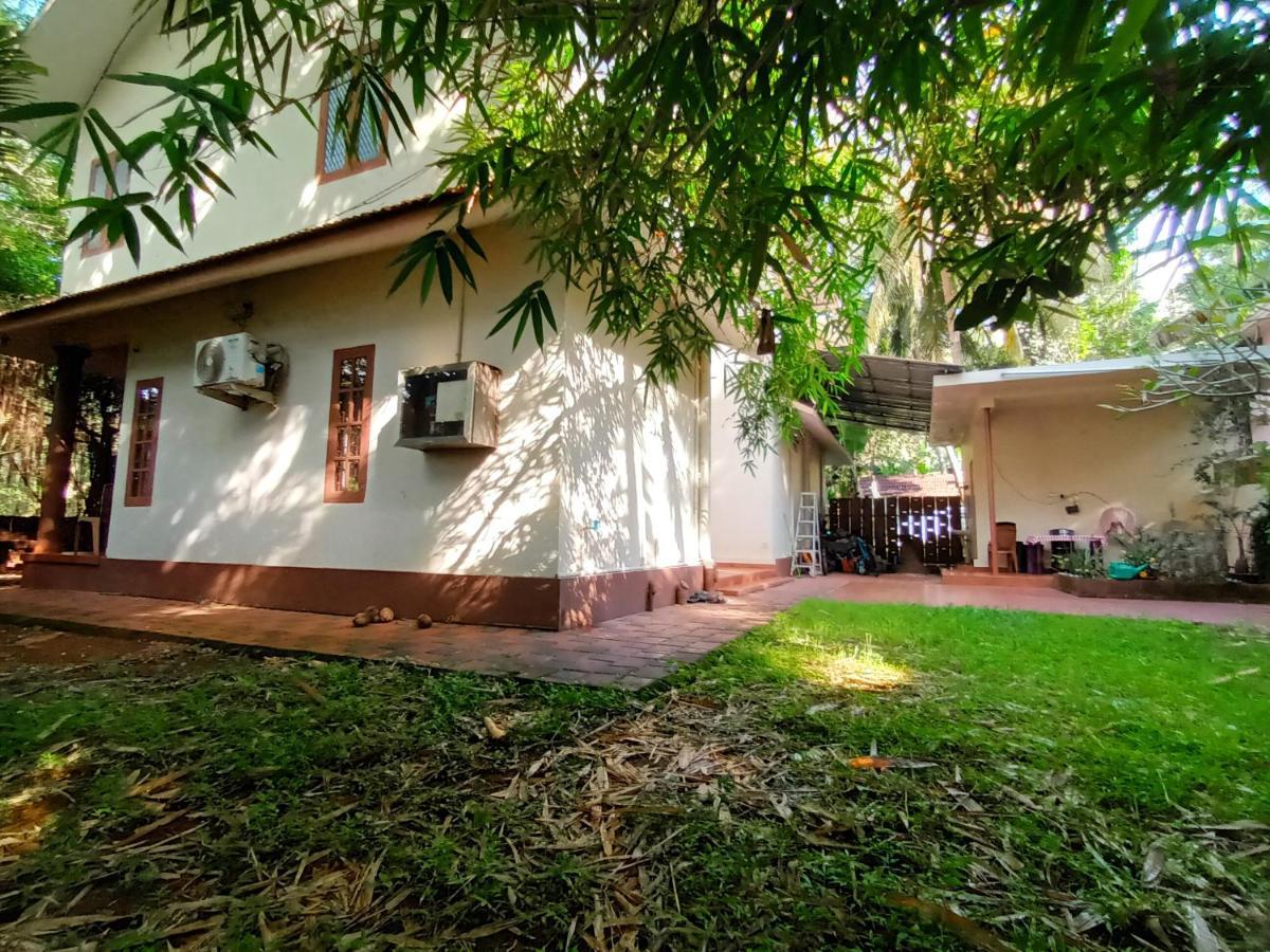 Ivory Coaste Hotel Kannur ภายนอก รูปภาพ
