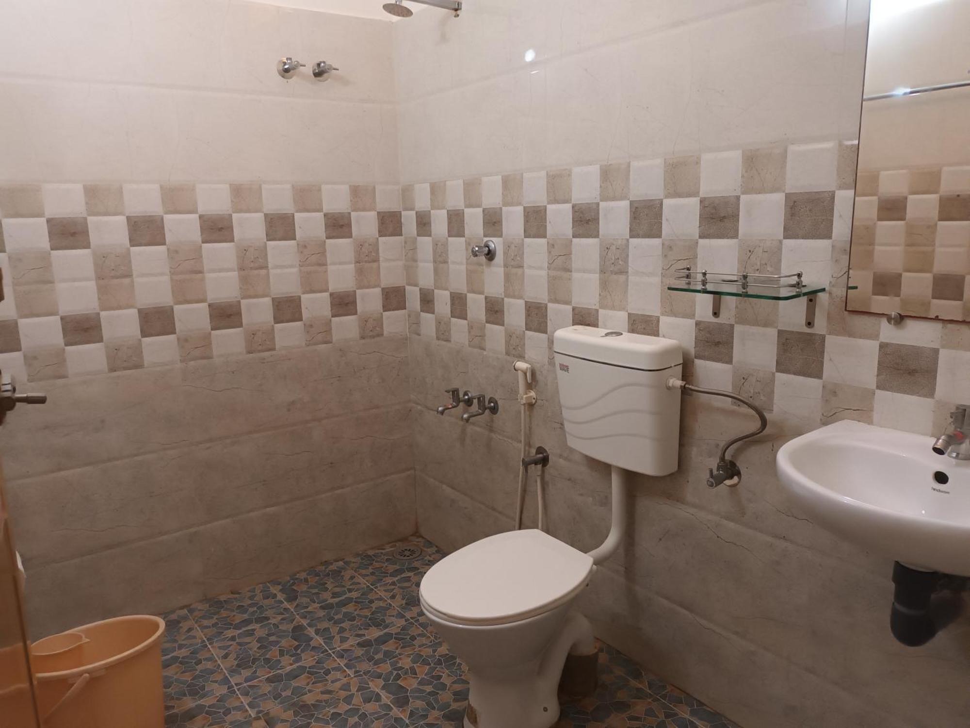 Ivory Coaste Hotel Kannur ภายนอก รูปภาพ