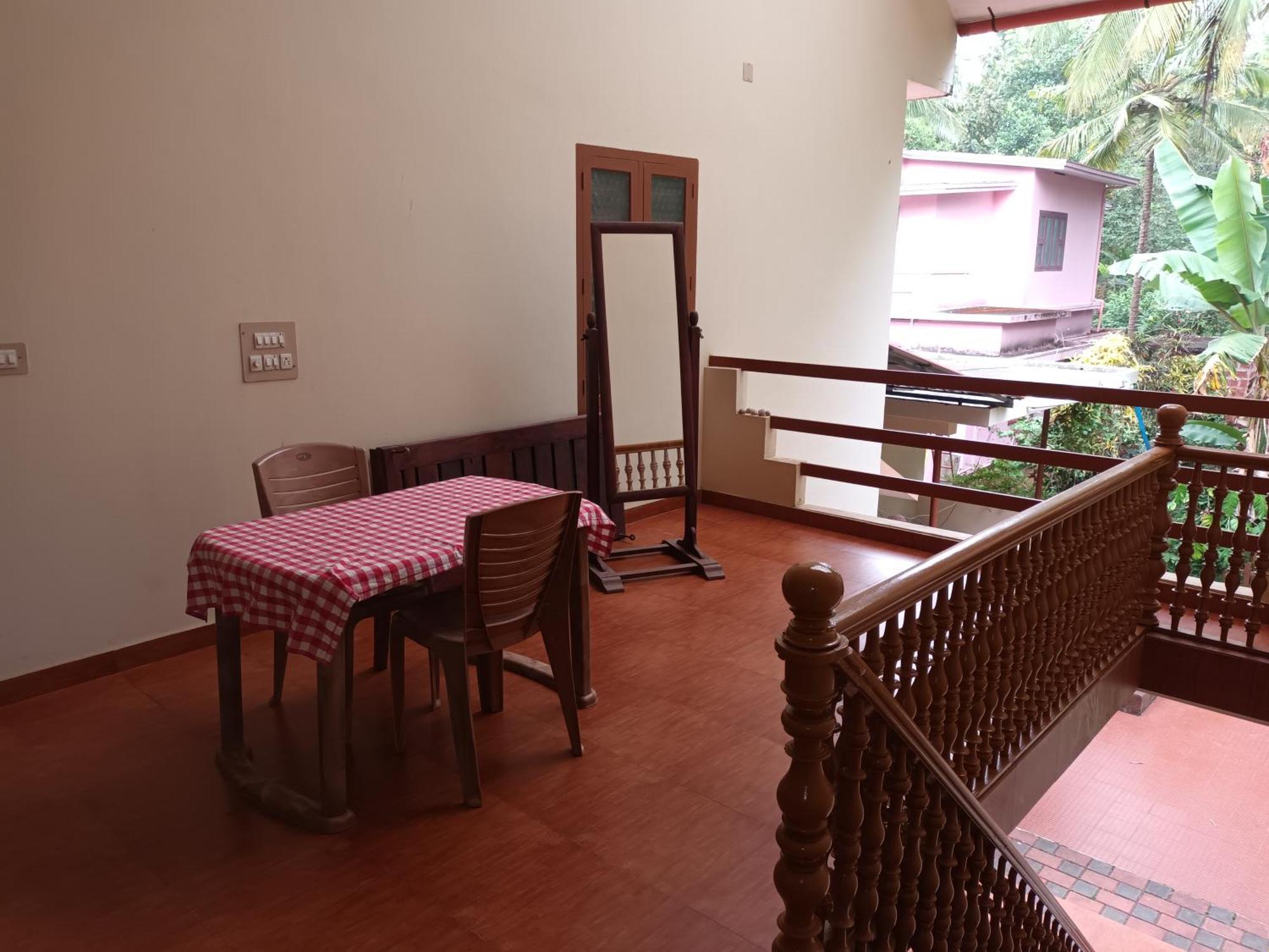 Ivory Coaste Hotel Kannur ภายนอก รูปภาพ