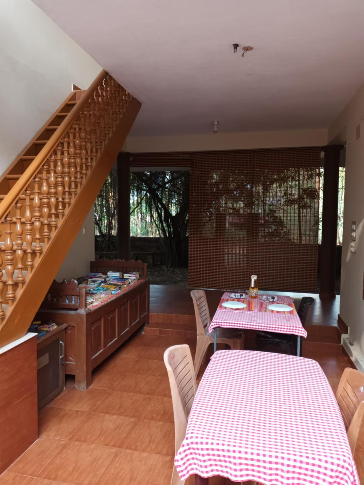Ivory Coaste Hotel Kannur ภายนอก รูปภาพ