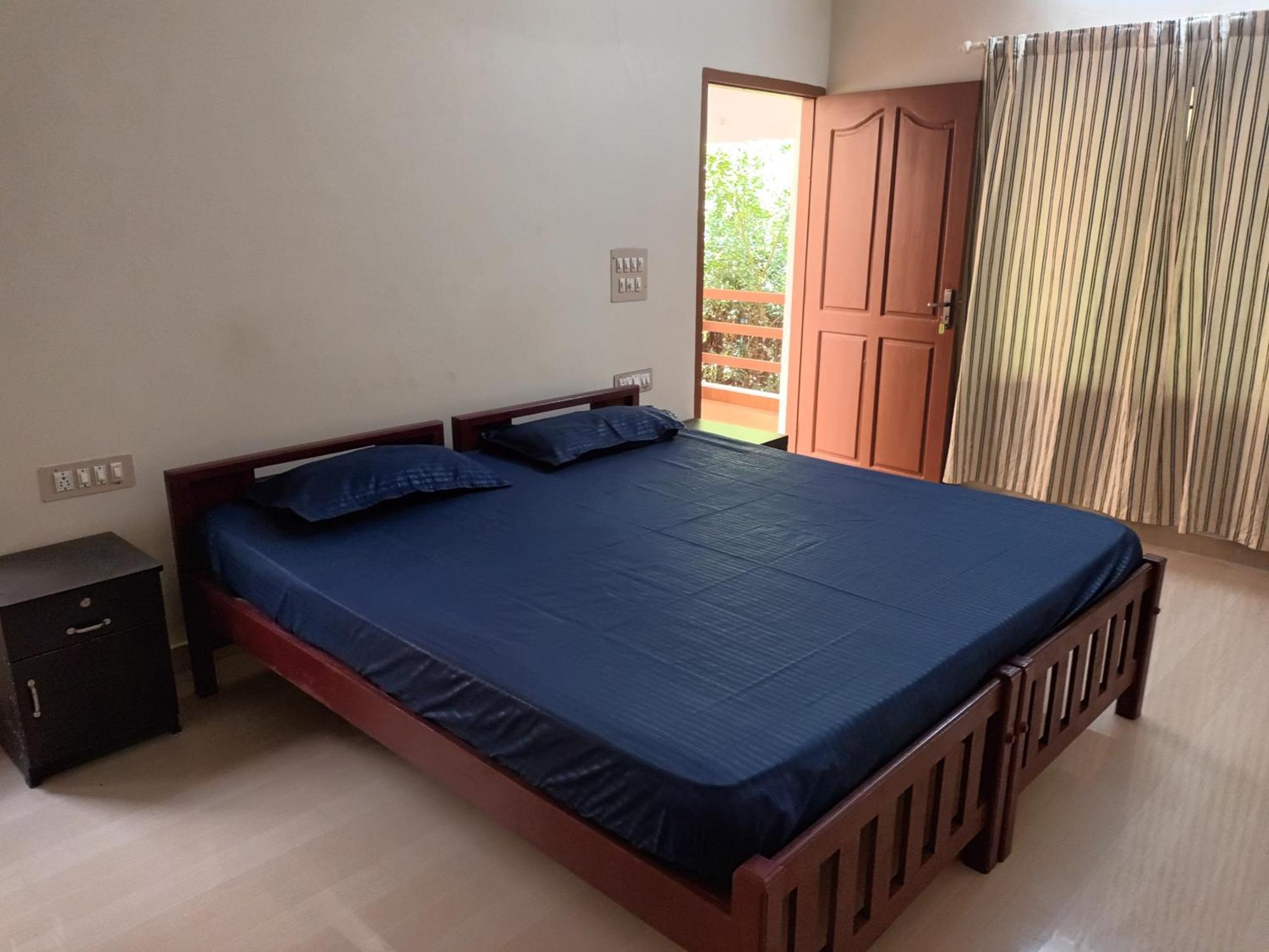 Ivory Coaste Hotel Kannur ภายนอก รูปภาพ