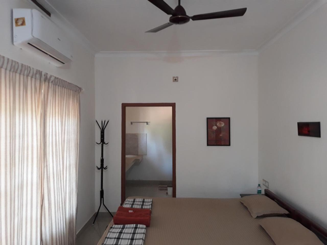 Ivory Coaste Hotel Kannur ภายนอก รูปภาพ